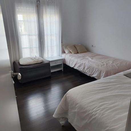 Chalet adosado en calle Tarragona, 24