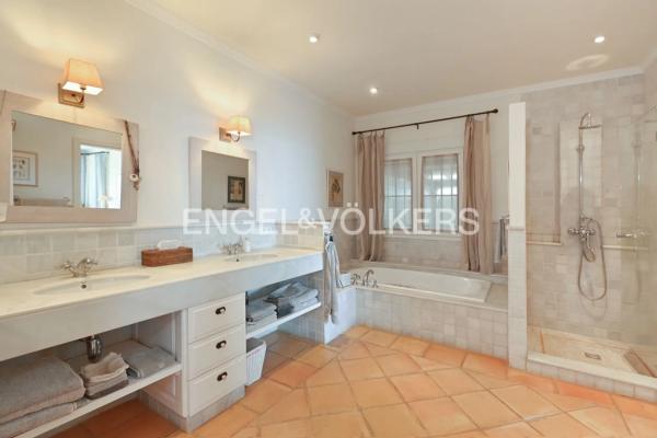 Casa independiente en calle Sorell