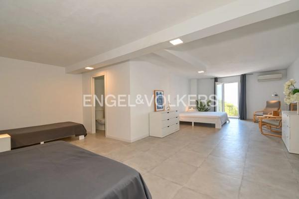 Casa independiente en calle Sorell