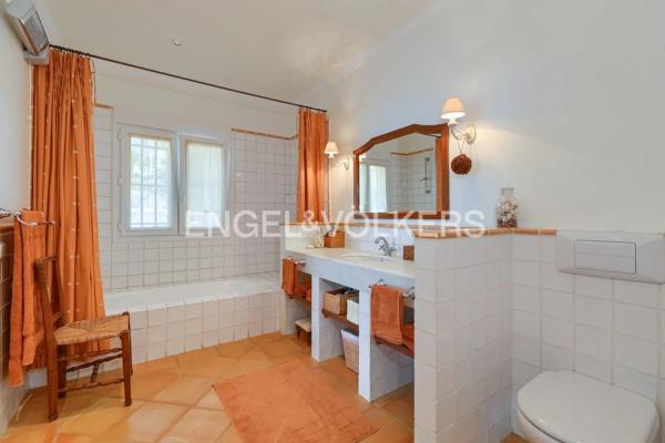 Casa independiente en calle Sorell