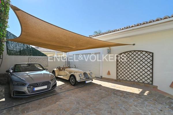 Casa independiente en calle Sorell