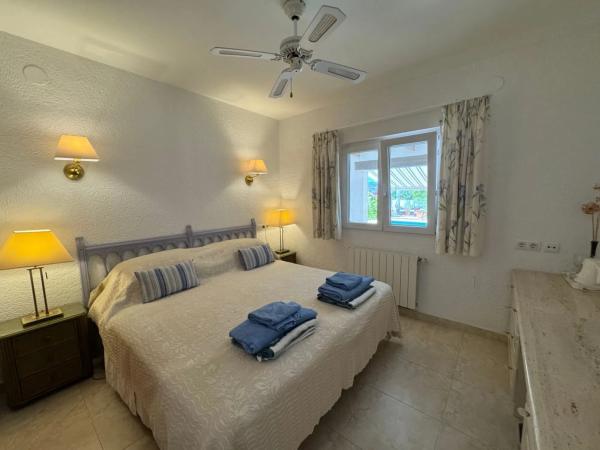 Casa independiente en calle Casablanca