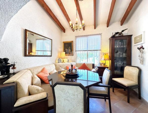 Chalet en Pinar de Advocat-Cometa