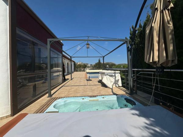 Casa independiente en calle Elche