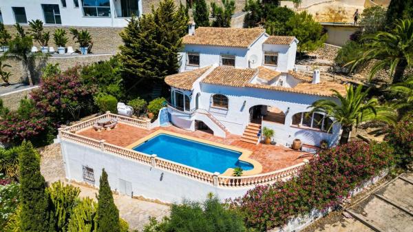 Casa independiente en calle Alcalá, 27 -1