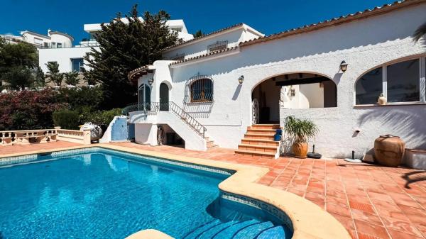 Casa independiente en calle Alcalá, 27 -1