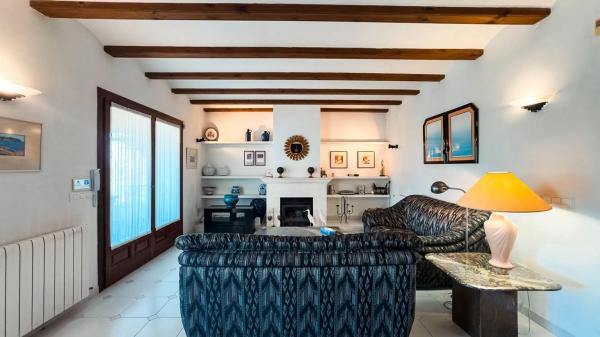 Casa independiente en calle Alcalá, 27 -1