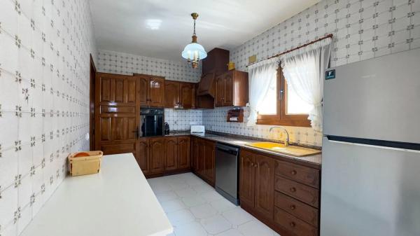 Casa independiente en calle Alcalá, 27 -1