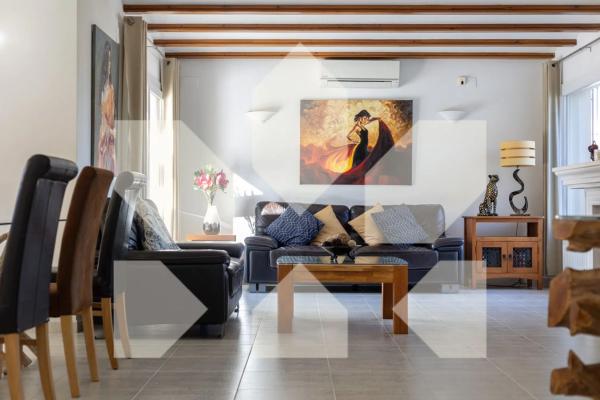 Casa independiente en calle Cabo Finisterre