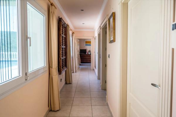 Chalet en calle Jilguero, 3