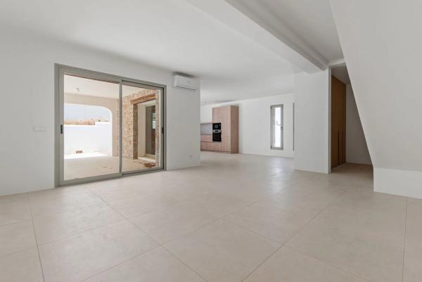 Casa independiente en calle Cabo Finisterre, 31