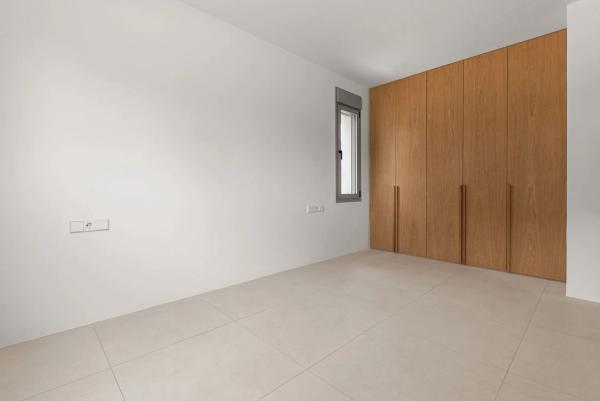 Casa independiente en calle Cabo Finisterre, 31