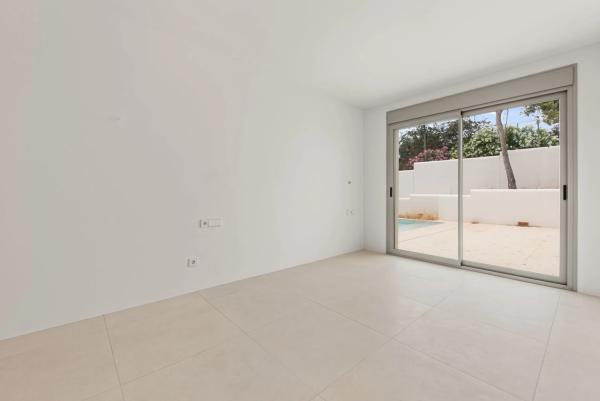 Casa independiente en calle Cabo Finisterre, 31