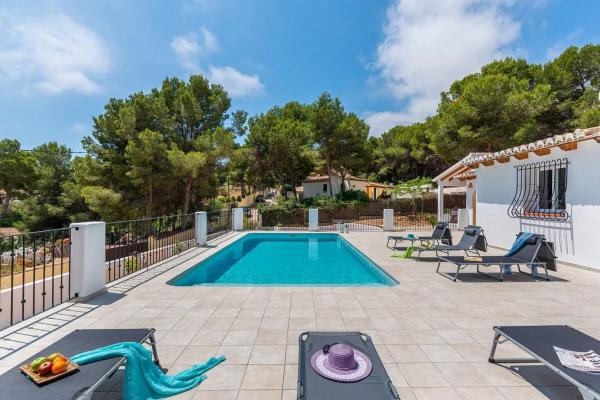 Chalet en Pinar de Advocat-Cometa