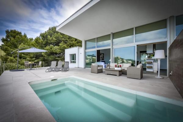 Casa independiente en CL Puerto De La Luz, 13