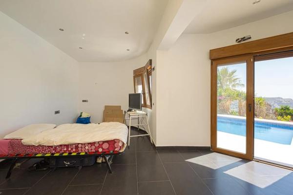 Casa independiente en calle Benigànim