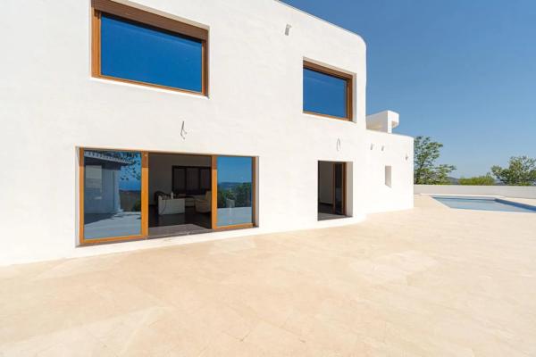 Casa independiente en calle Benigànim