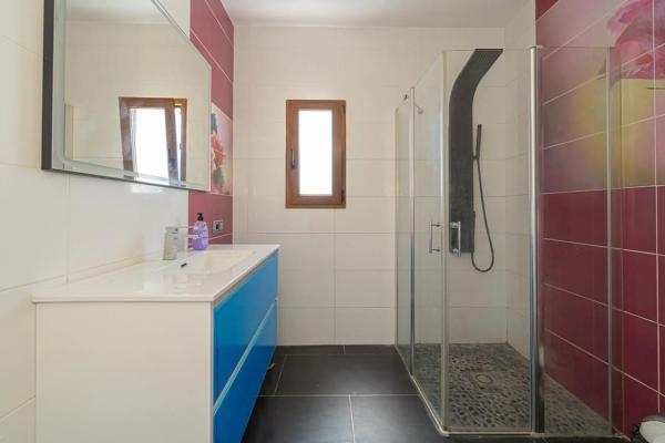 Casa independiente en calle Benigànim