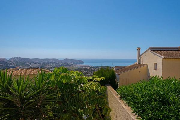 Casa independiente en calle Benigànim