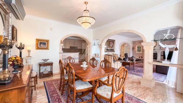 Casa independiente en calle la Carrasqueta