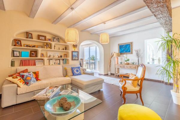 Casa independiente en calle Océano Ártico