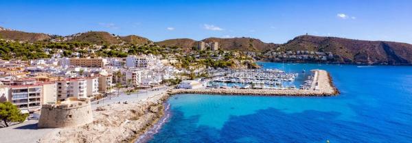 Casa independiente en calle Benilloba, 9