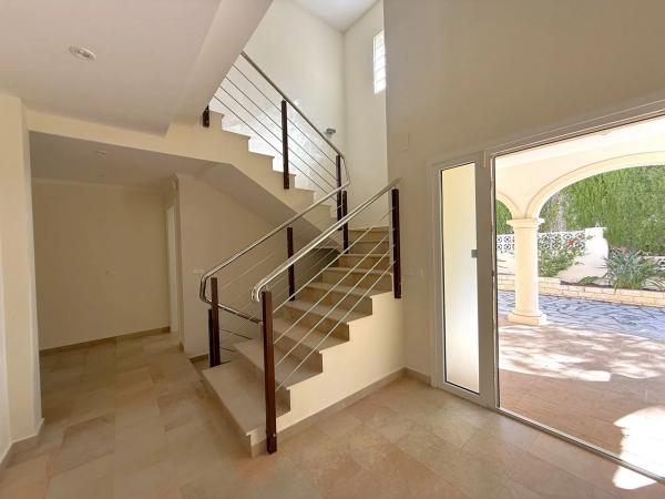 Casa independiente en calle Enebro