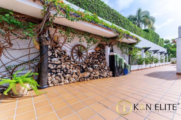 Casa independiente en calle Alejandría