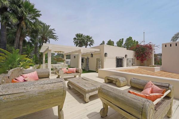 Casa independiente en calle Aitana