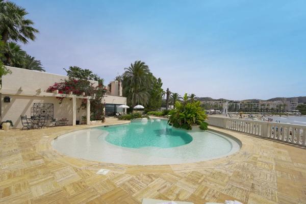 Casa independiente en calle Aitana