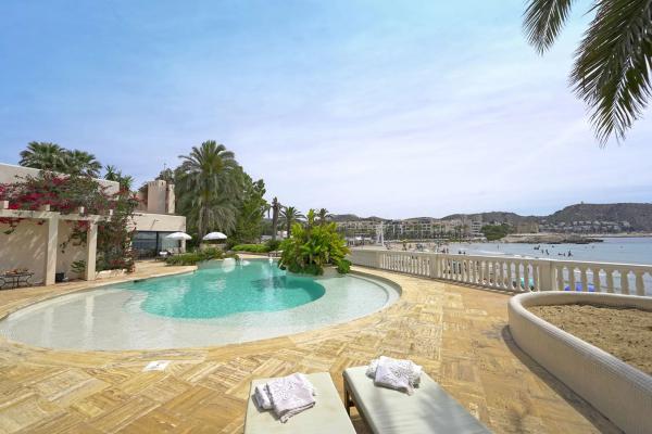 Casa independiente en calle Aitana