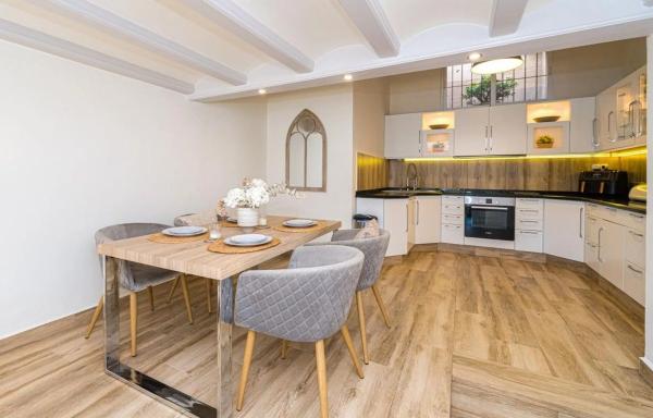 Casa independiente en calle de la Iglesia