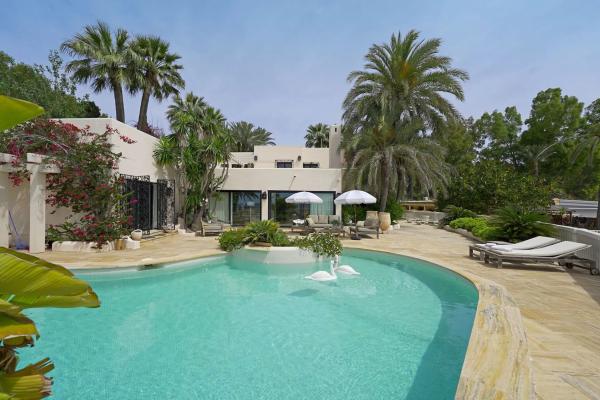 Casa independiente en calle Aitana