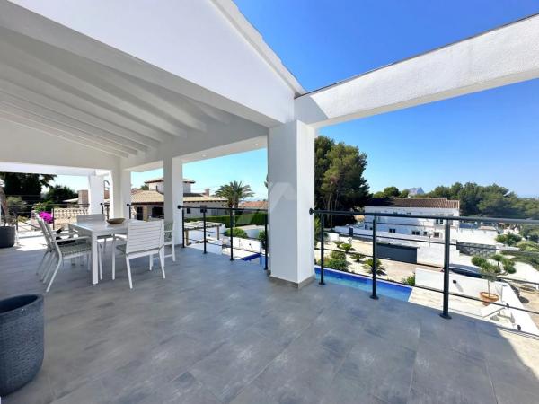 Casa independiente en calle Aragó