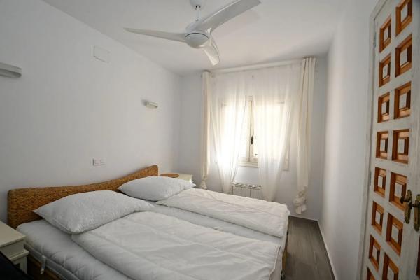 Casa independiente en calle Alcántara