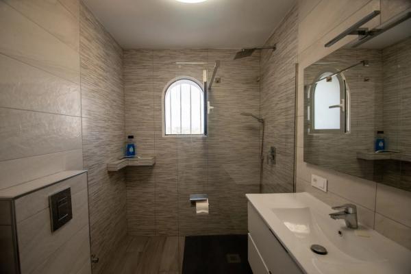 Casa independiente en calle Alcántara