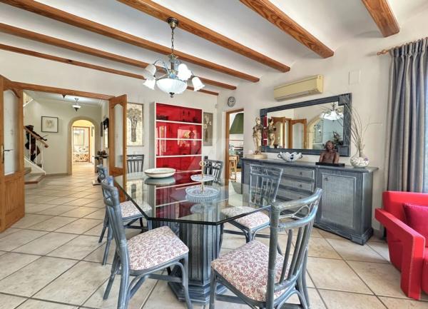 Chalet en Pinar de Advocat-Cometa