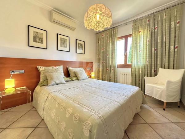 Chalet en Pinar de Advocat-Cometa