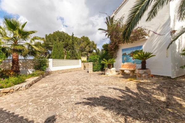 Casa independiente en calle Río Segre