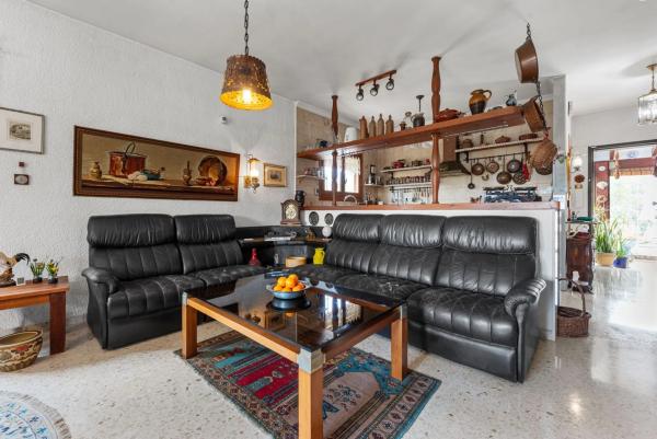 Casa independiente en calle Paloma