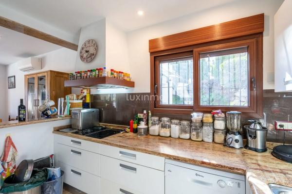 Casa independiente en calle Elche