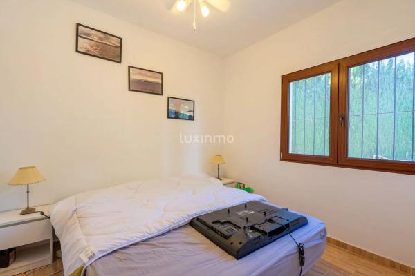 Casa independiente en calle Elche