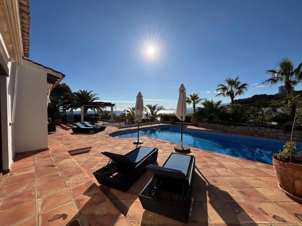 Casa independiente en calle Puerto de Somiedo