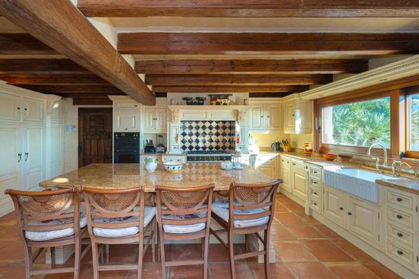 Casa independiente en calle Puerto de Somiedo