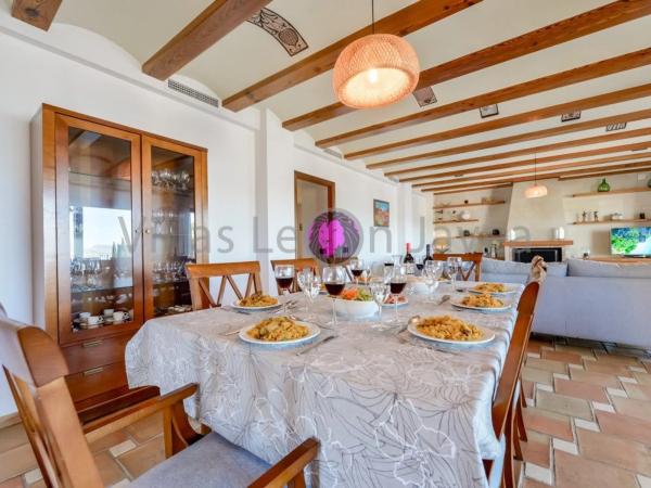 Casa independiente en calle Puerto del Sol