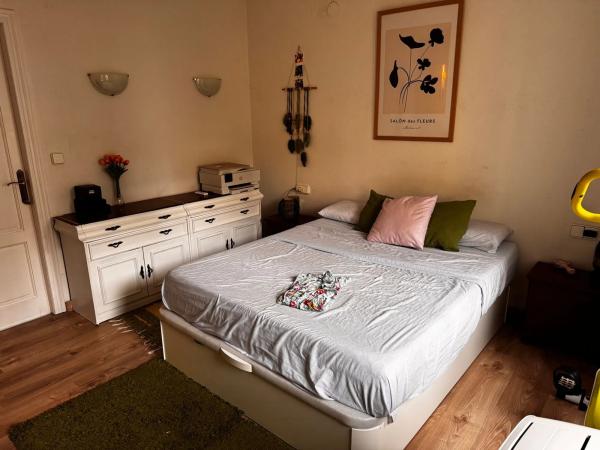 Piso en calle de la Iglesia, 11