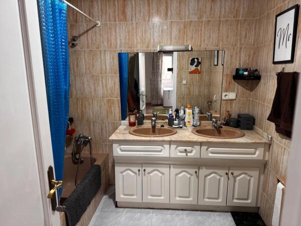 Piso en calle de la Iglesia, 11