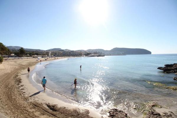 Casa independiente en calle Beniganim, 100