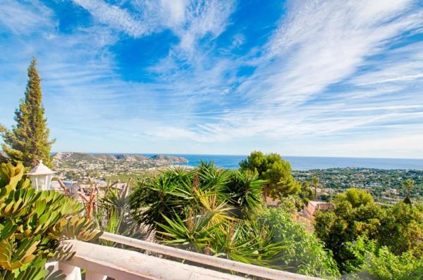 Casa independiente en calle Benigànim