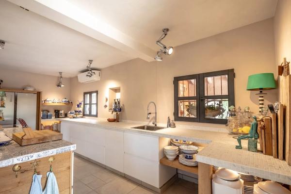 Casa independiente en calle Pintor Leonardo da Vinci